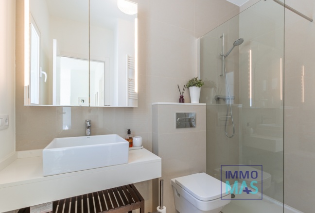 Resale - Villa - Moraira - Benimeit