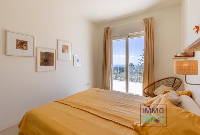 Resale - Villa - Moraira - Benimeit