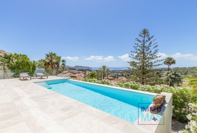 Resale - Villa - Moraira - Benimeit