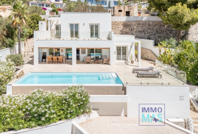 Resale - Villa - Moraira - Benimeit