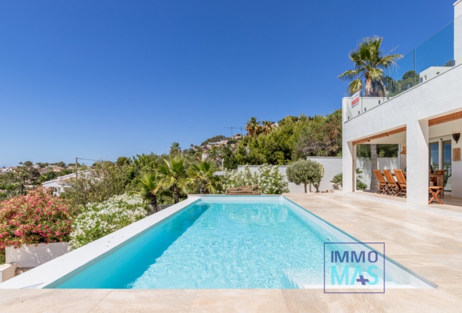 Resale - Villa - Moraira - Benimeit