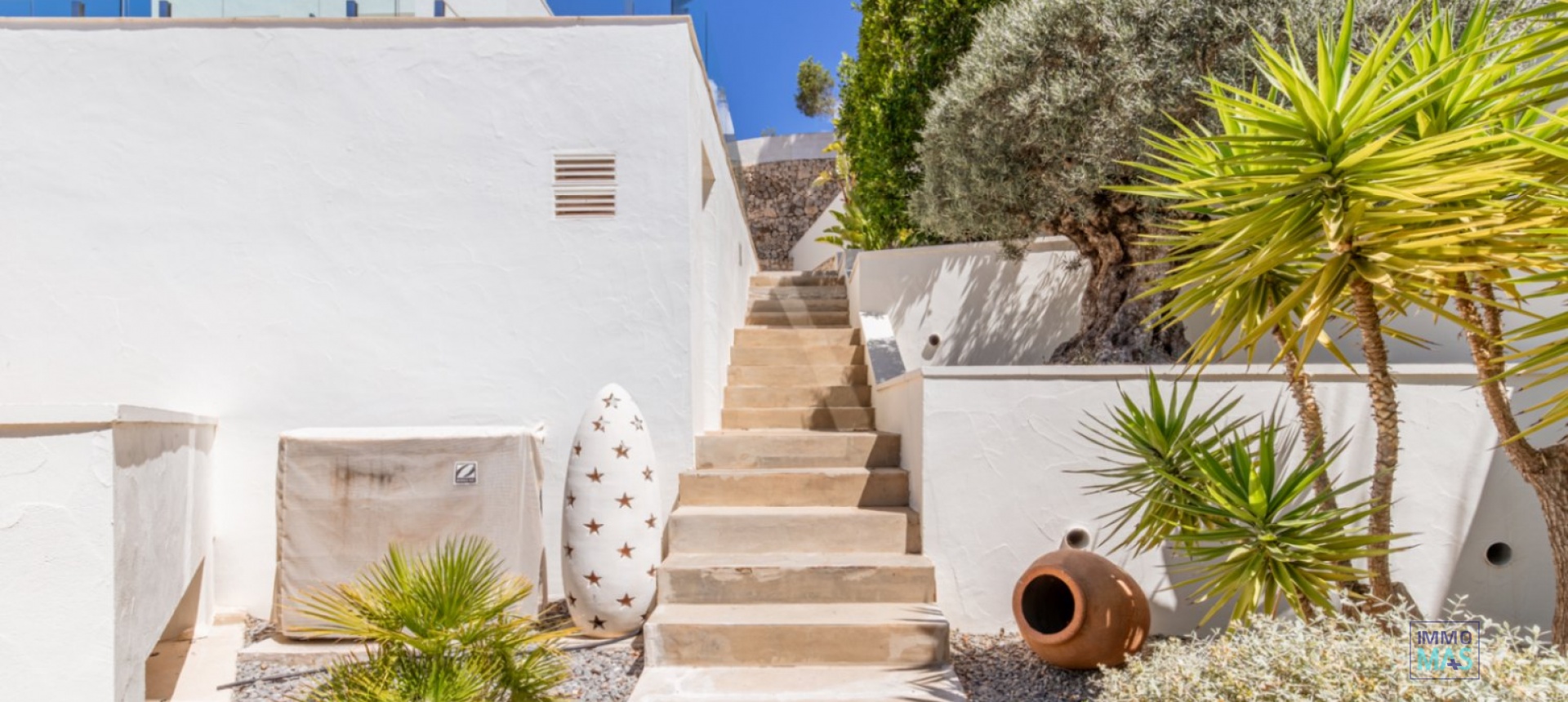 Resale - Villa - Moraira - Benimeit