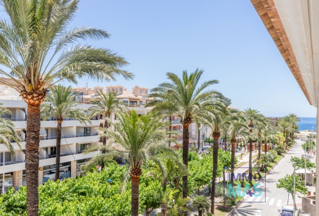 Resale - Apartment - Moraira - Centro urbano