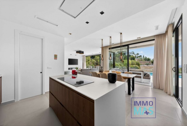 Resale - Villa - Benissa
