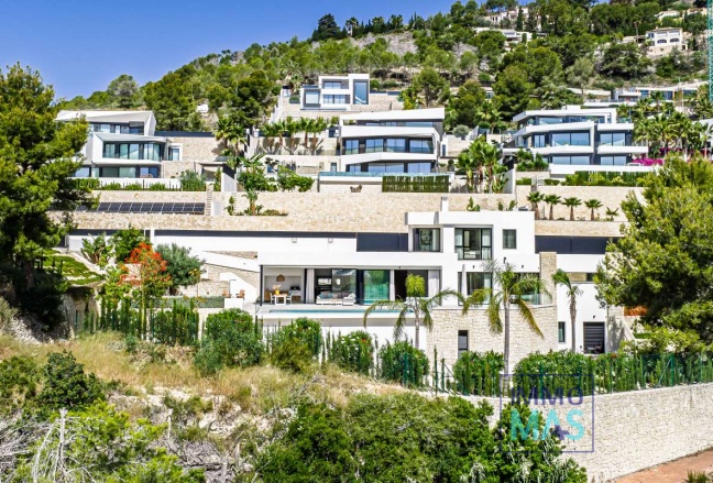 Resale - Villa - Benissa