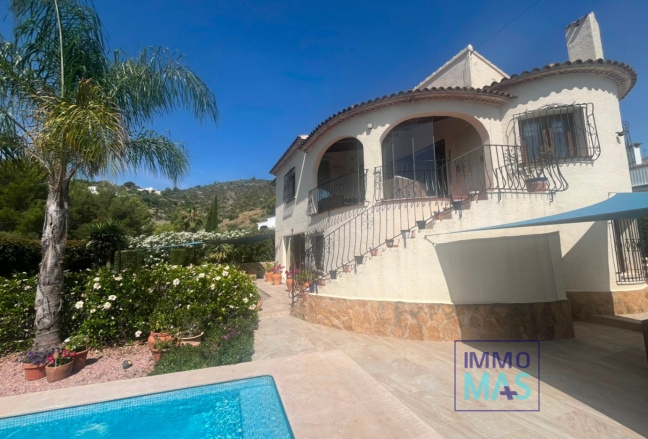 Resale - Villa - Alcalalí