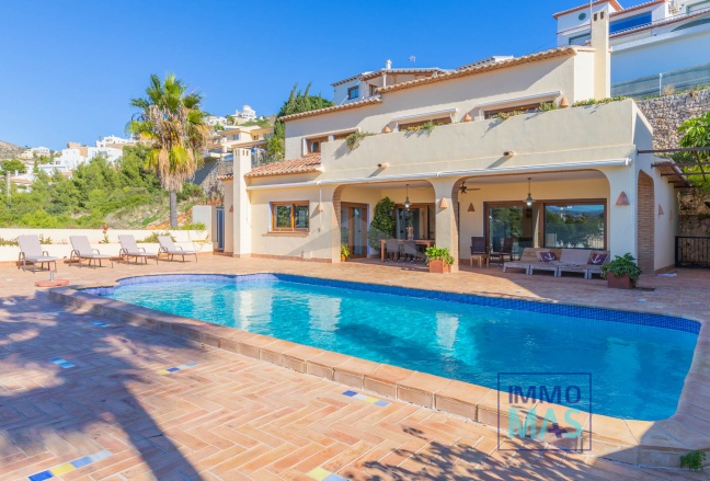 Resale - Villa - Moraira - El Portet