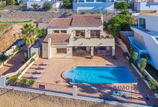 Resale - Villa - Moraira - El Portet