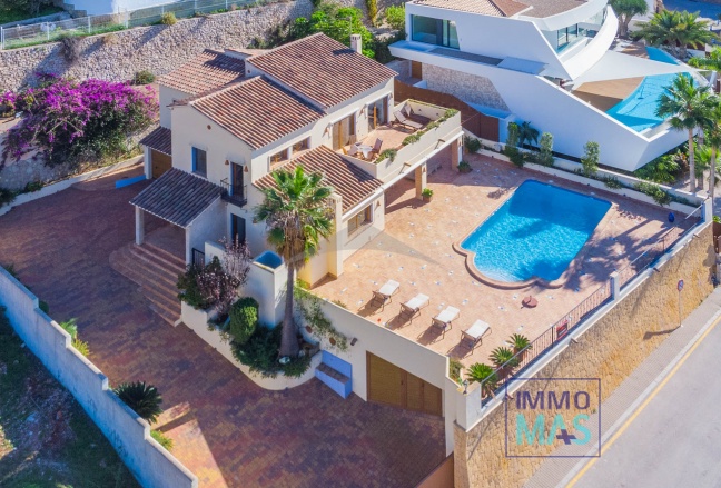 Resale - Villa - Moraira - El Portet