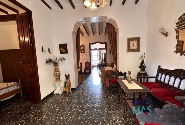 Resale - town_house - Sagra