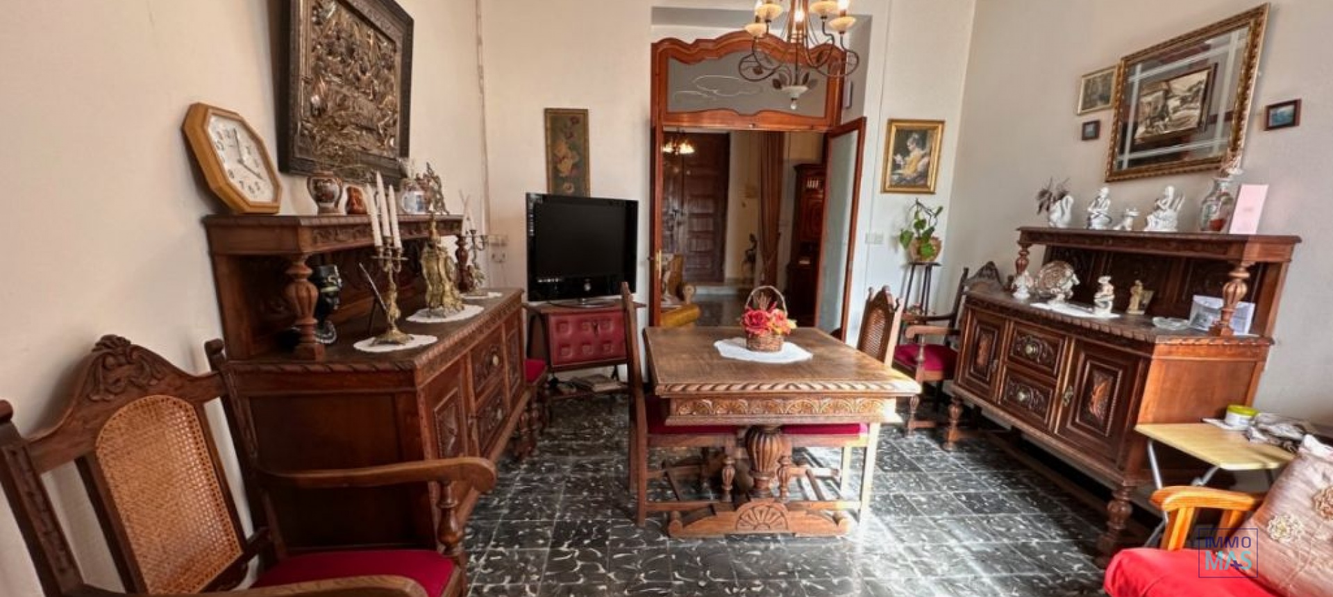 Resale - town_house - Sagra