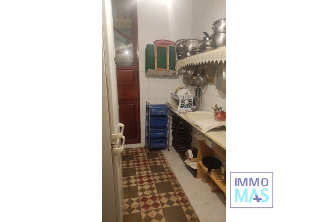 Resale - town_house - Sagra