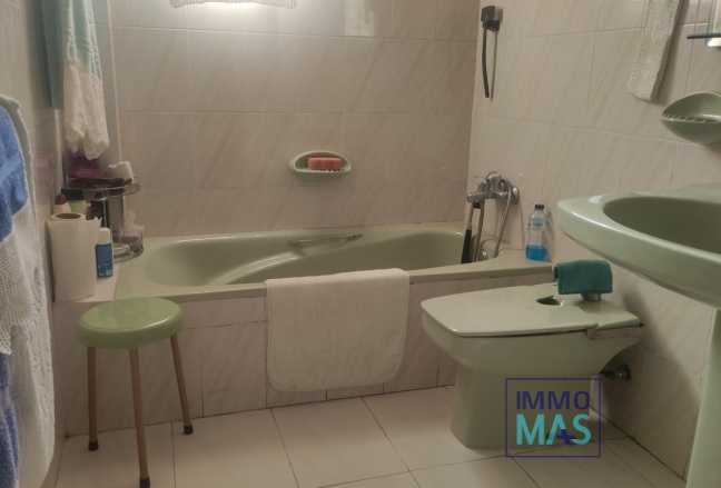 Resale - town_house - Sagra