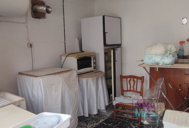 Resale - town_house - Sagra