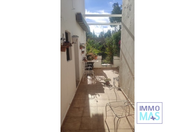 Resale - town_house - Sagra