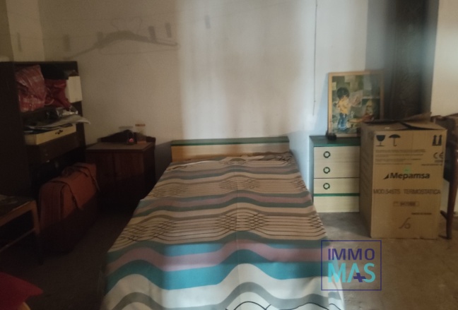 Resale - town_house - Sagra