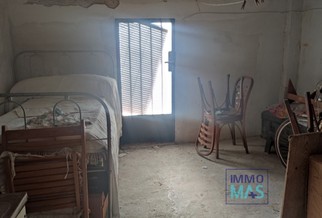 Resale - town_house - Sagra