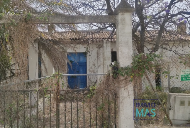 Resale - Villa - Orba