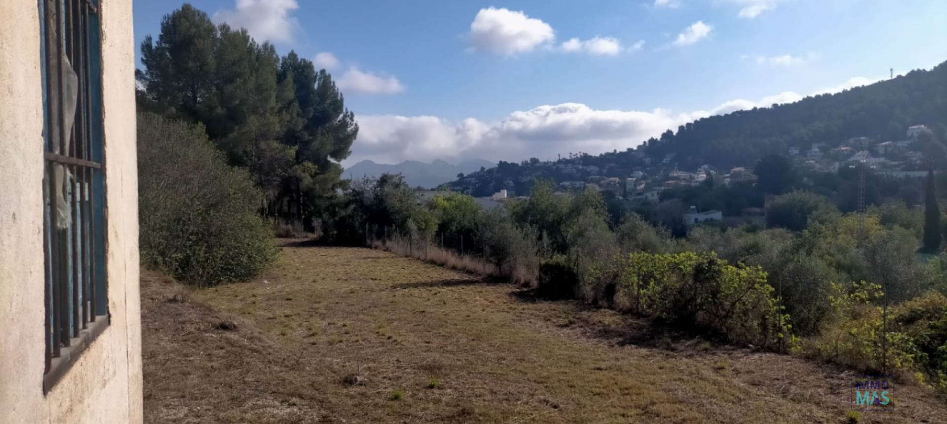 Resale - Villa - Orba