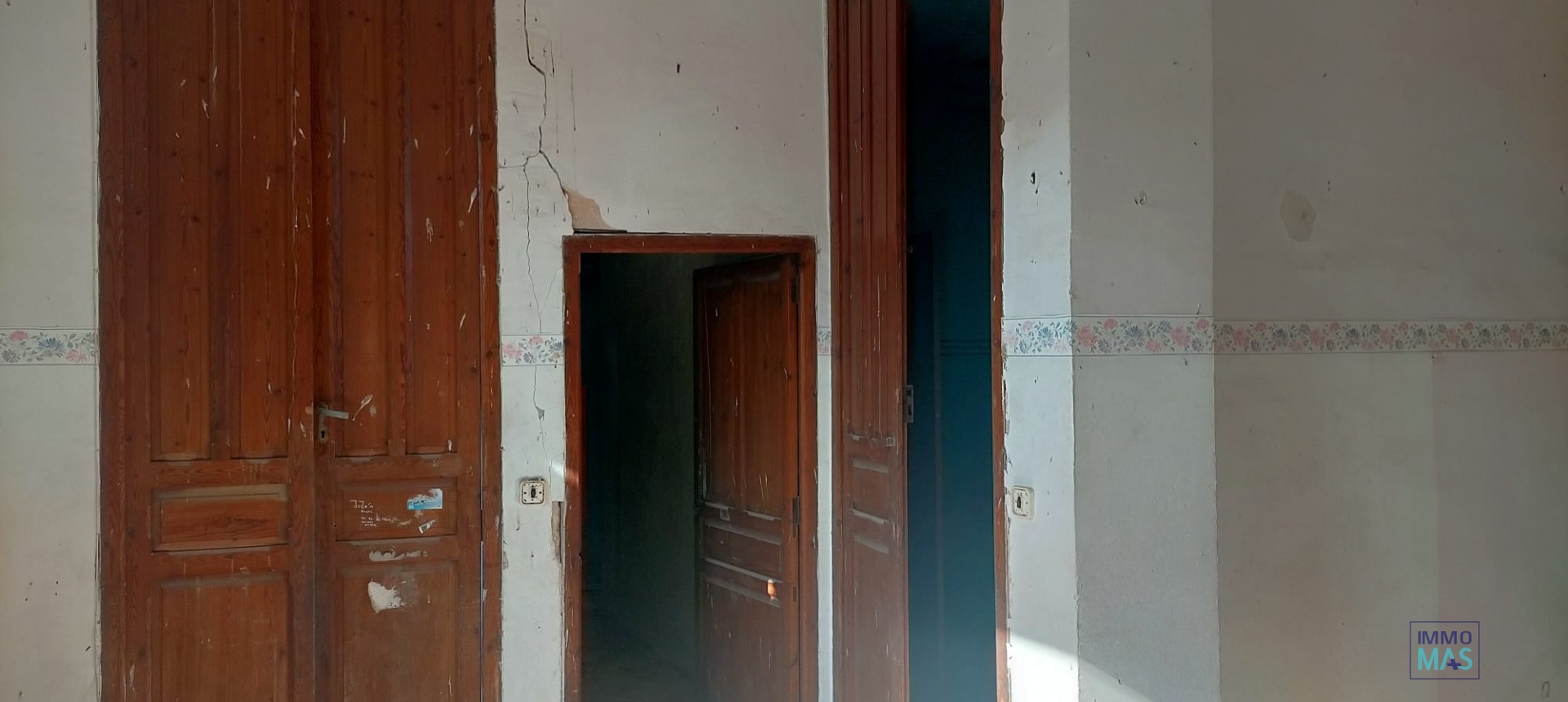 Resale - Villa - Orba