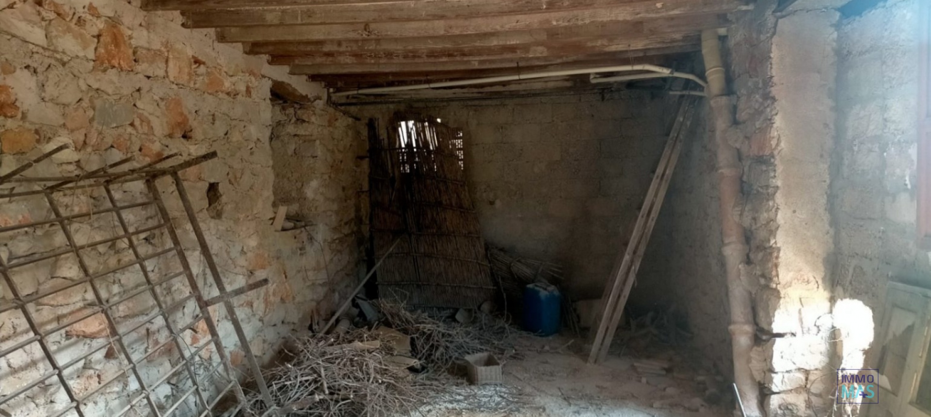 Resale - Villa - Orba