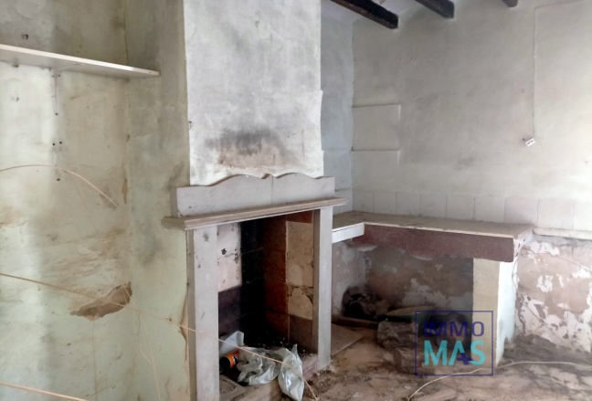 Resale - Villa - Orba