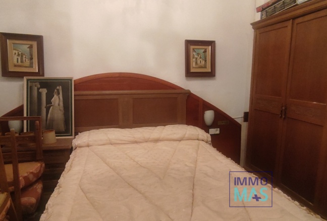 Resale - town_house - Orba