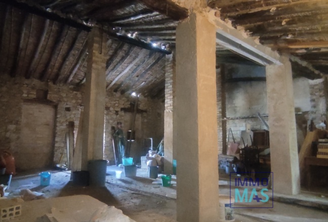 Resale - town_house - Orba