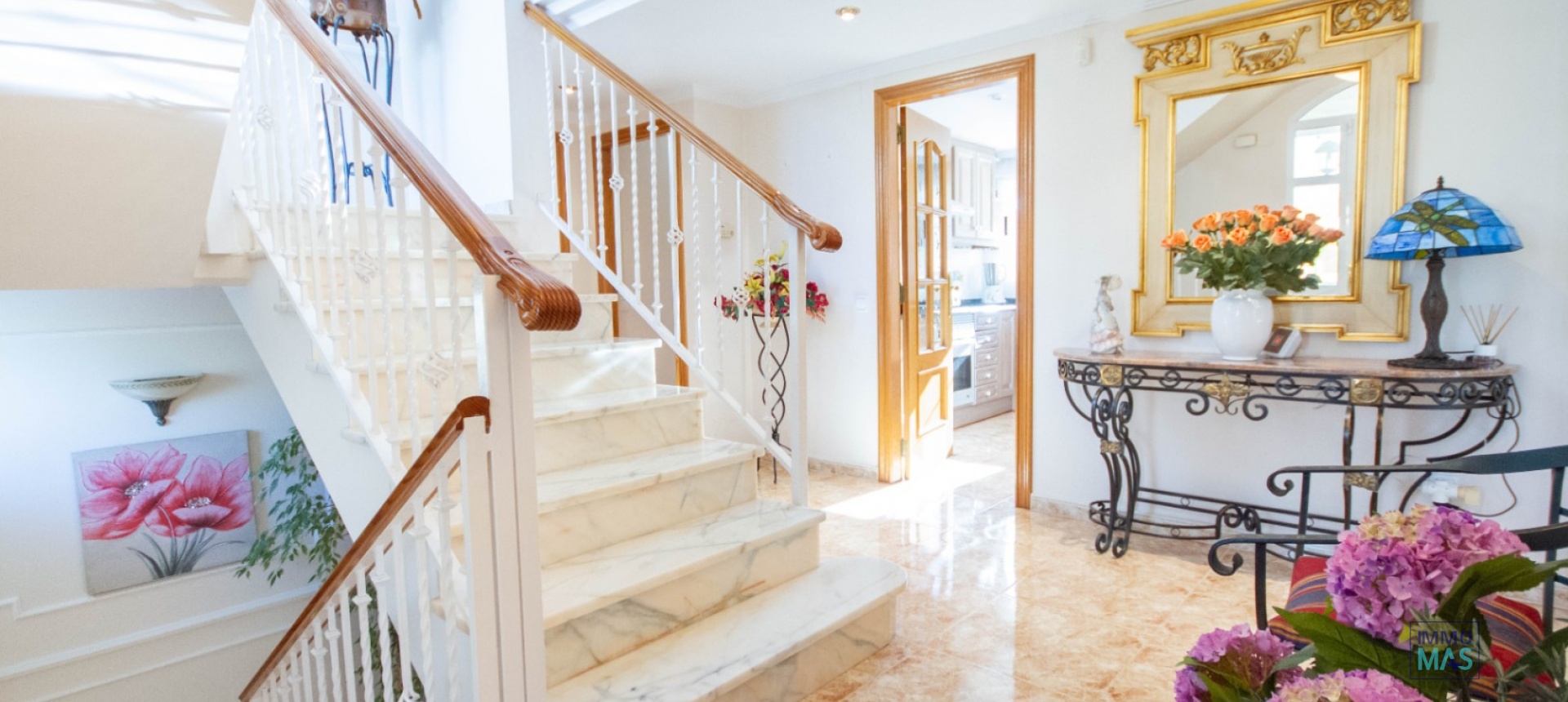 Resale - Villa - Orba