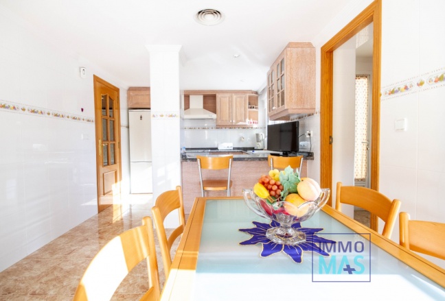 Resale - Villa - Orba