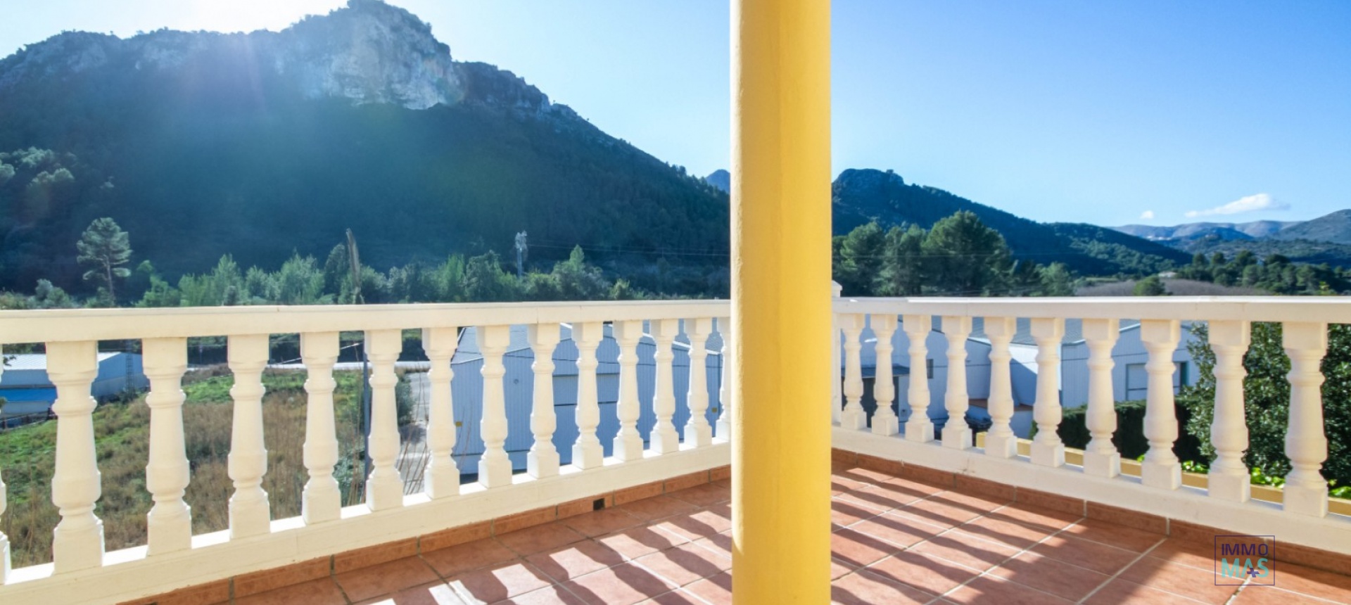 Resale - Villa - Orba
