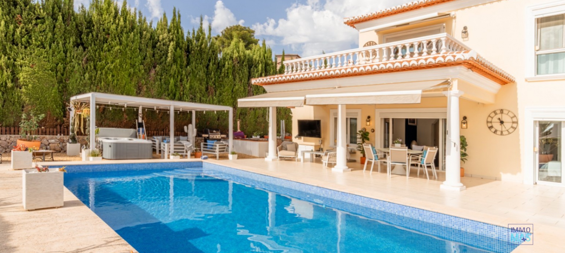 Resale - Villa - Moraira - Arnella