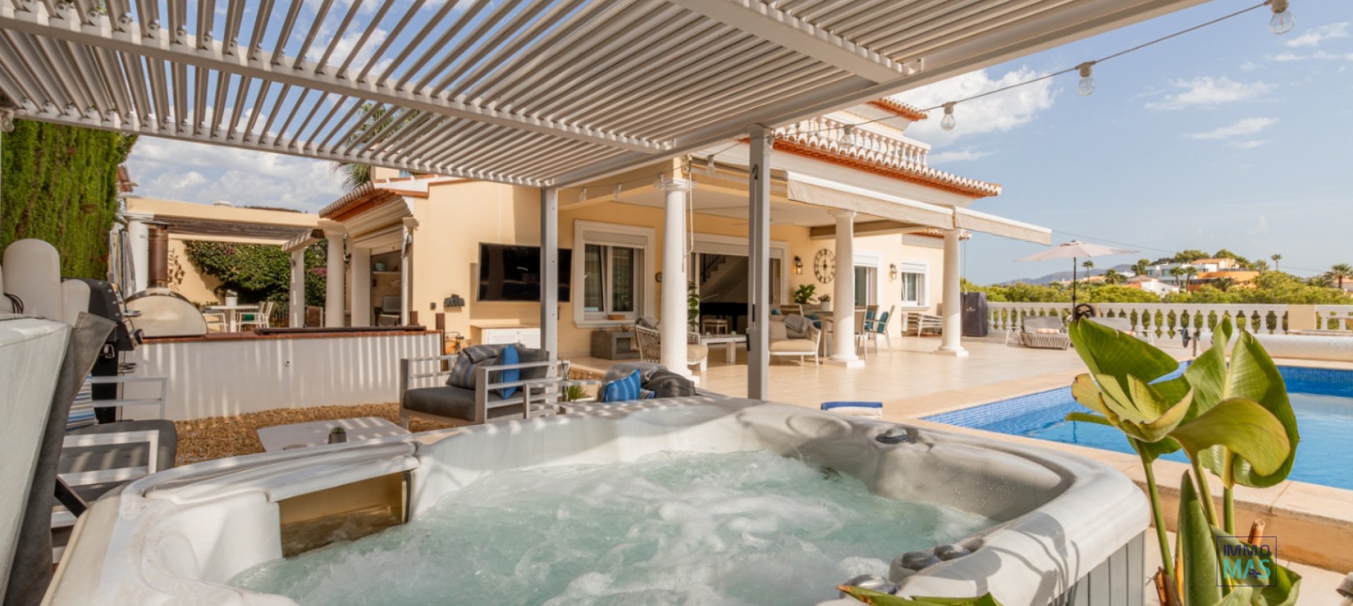 Resale - Villa - Moraira - Arnella
