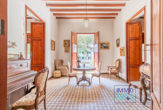 Resale - Villa - Benissa - Pueblo