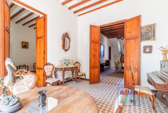 Resale - Villa - Benissa - Pueblo