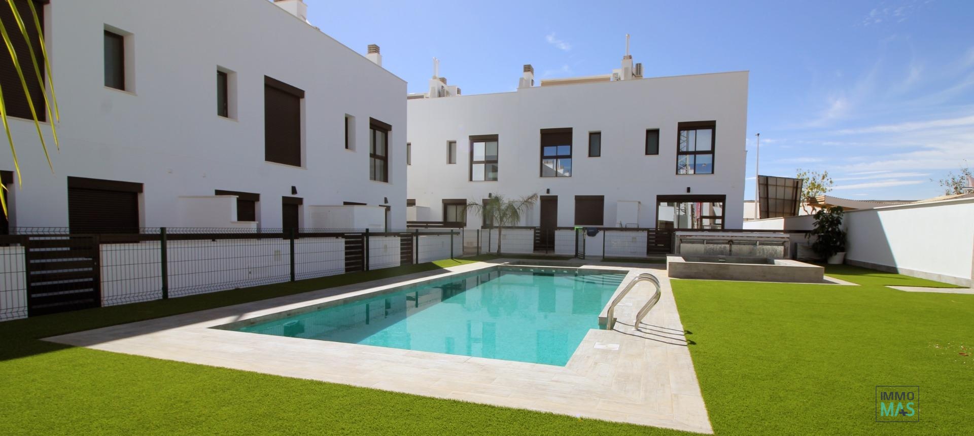New Build - Villa - Pilar de la Horadada - parque Andromeda