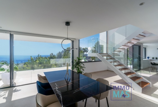 Resale - Villa - Altea